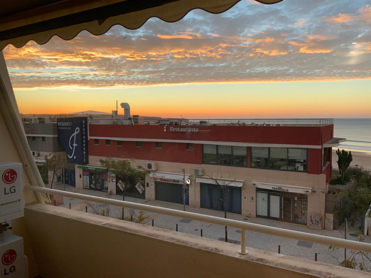 Portugal Algarve Beach Apartment Portimao Exterior photo